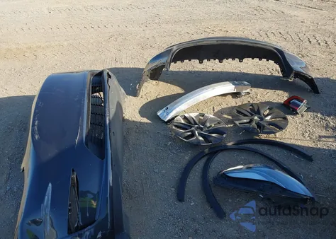 2024 Tesla Model Y Long Range Dual Motor All-Wheel Drive/Rwd из США, поврежденный, VIN 7SAYGDED9RF186690